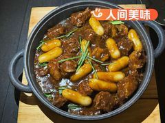 -Ameigo梅果·云贵川bistro(长宁来福士店)