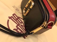 -爱革·洗衣改衣·洗鞋修鞋·洗包修包·奢侈品护理(宝地广场店)