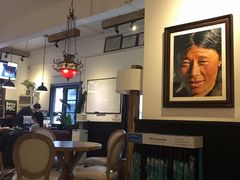 -拖板鞋咖啡旅行酒店(春熙路地铁站店)