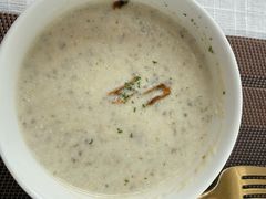 蘑菇汤-LUCCA卢卡西班牙海鲜饭(远洋广场店)