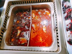 -东巴婆婆云南鱼豆花火锅(大东门店)