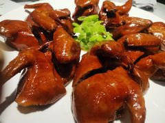 脆皮乳鸽-千百味红餐厅·江西菜(绿地双子塔店)