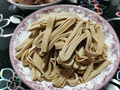 -烂瓦罐刘家猪蹄坊(药王洞店)