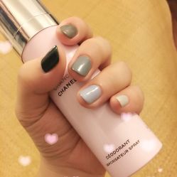 左手-Seven Nail七姑娘の美甲店