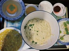 -百年老字号·观振兴蟹黄面·三虾面·苏式面(观前街富仁坊巷店)