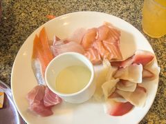 -怡咖啡海鲜自助餐厅(浦东香格里拉店)