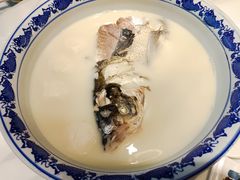 -南京金牛湖巨碗鱼头