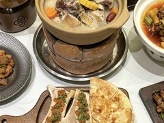 -清真·卡德尔大叔新疆主题餐厅(龙汇路店)