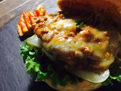 -HIGH FIVE哈福手工汉堡(桂林路店)