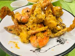 咸蛋黄炒肉蟹-盛港湾海鲜食府(黄沙店)