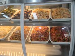 -钢阳酸菜红烧牛肉面(季乐路店)