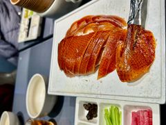 “酥不腻”烤鸭-小大董·烤鸭(观景餐厅·南京西路店)