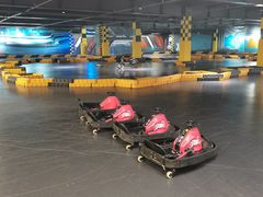 -极限PLAY运动娱乐新世界·团建派对潮玩休闲馆·室内蹦极高空游乐园