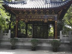 -汇龙潭