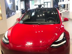 -TESLA 特斯拉(上海太古汇体验店)