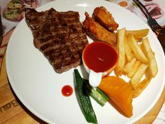-斗牛士牛排餐厅(嘉里汇店)