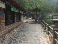 -北京水岸山吧度假村(雁栖镇店)