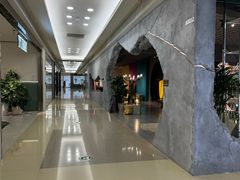 -红星美凯龙国际家居博览中心至尊mall停车场