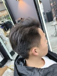 -藤野造型烫染·漂发