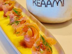 烟熏三文鱼配泰式香草及菠萝-KEAAMI 摩登泰 by TIAGO(颐堤港店)