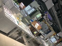 -现代眼镜批发城(台东三路店)