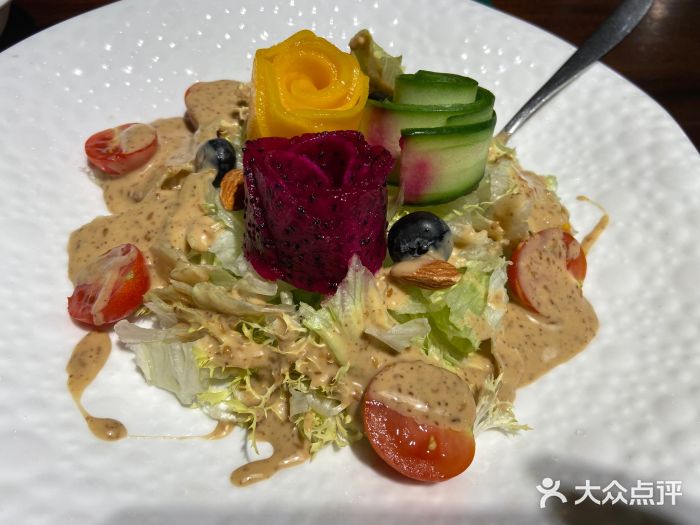 山外山·林语花园餐厅图片