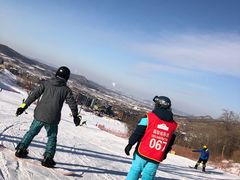 -中旅松花湖滑雪场