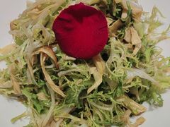 -海派美食·家宴海鲜青岛菜·石锅鲽鱼头(东方城店)