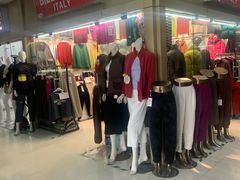 -友谊服饰商场(名品商厦店)