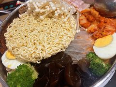 部队牛肉火锅-汉拿山烤肉(东直门东方银座店)