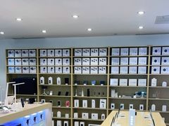 -华为授权体验店(万航渡路)
