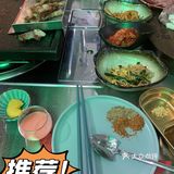 真是绝配，我们还加了份生菜。肉的分量很足