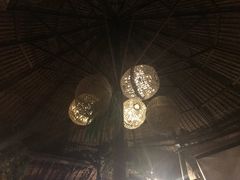 -乌托邦酒吧和餐厅