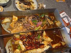 -鸣记脆皮烤鱼·海鲜烤鱼(马栏店)