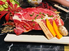 -山川小町·极番烧肉(新地假日广场店)