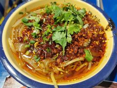 -马路边边 传媒大学店