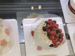 -花花卷卷·鲜食蛋糕(静安久光百货店)