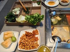 -海底捞火锅(杭州城西银泰城店)