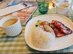 -观塘港茶餐厅(八一大道店)