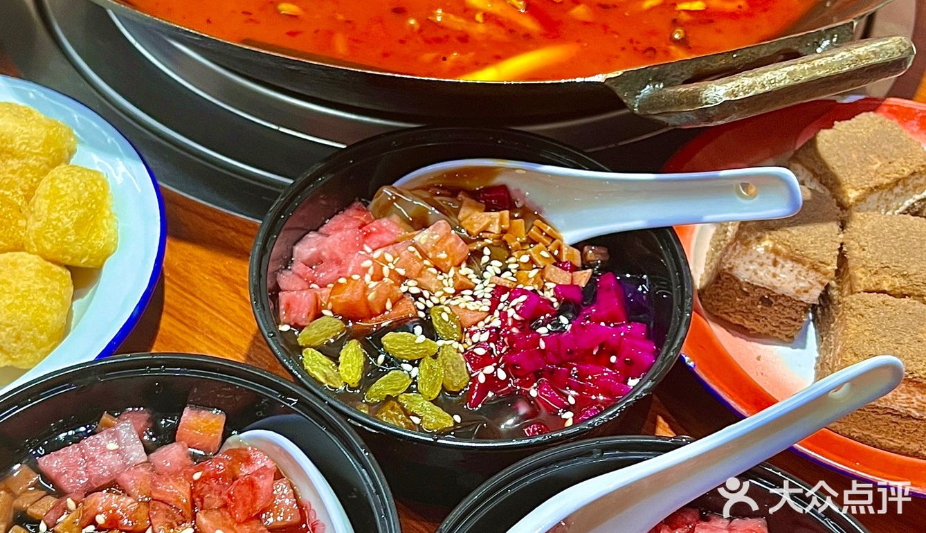 漳州探店｜火爆贵州的地摊火锅漳州也有啦