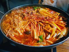-MI WU FACTORY米屋美食工厂餐厅(绿地店)