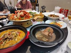 -香山湖家家宴(中山陵店)