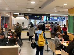 -麦当劳(轻轨曹杨路店)