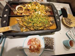 -江边城外烤全鱼(龙德广场店)