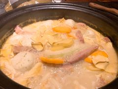 -大匠工房古船木艺术餐厅·猪肚鸡专门店(长白仙岛店)