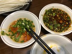 -乡土黄·鲜牛肉火锅·小龙虾(兴业街店)