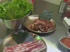 -哈哈碳都·牛肋条无限自助烤肉(宝龙店)