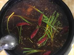 -石灰市毛记烧鸡公(解放碑店)