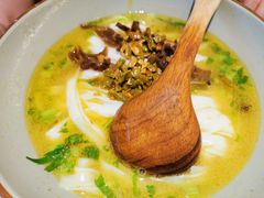 -百春原湖南牛肉粉(百联世纪店)