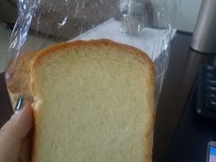 -罗森尼娜(德思勤店)